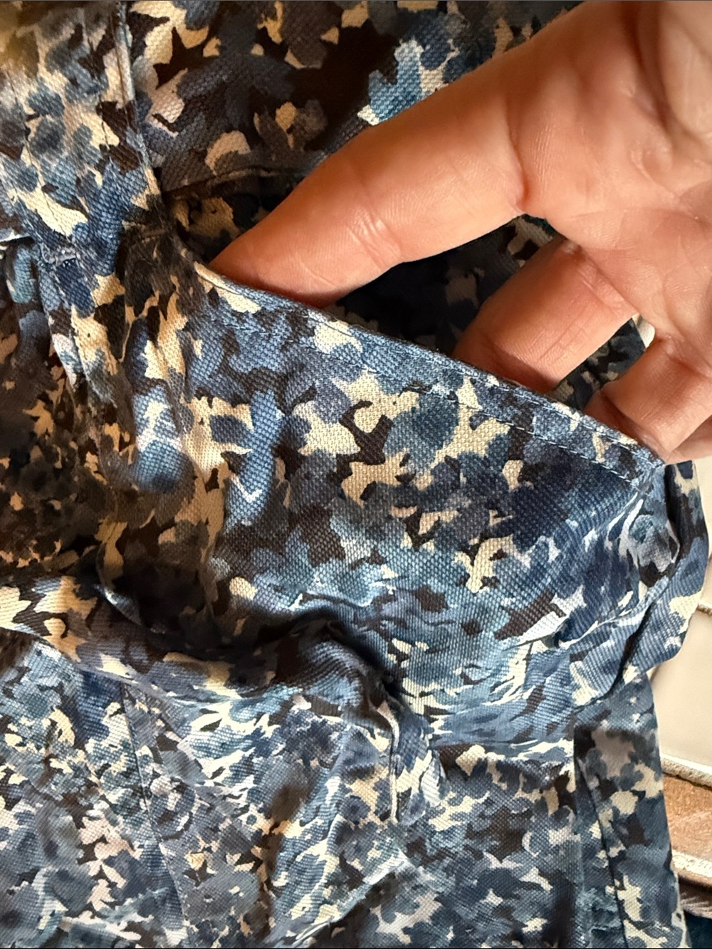 J Jill wide leg floral crops- 100 % lyocell- worn about 3 times - Picture 5 of 6